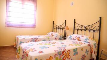 Appartement, 3 chambres (Lua) | 2 chambres, coffres-forts dans les chambres, chambres insonorisées