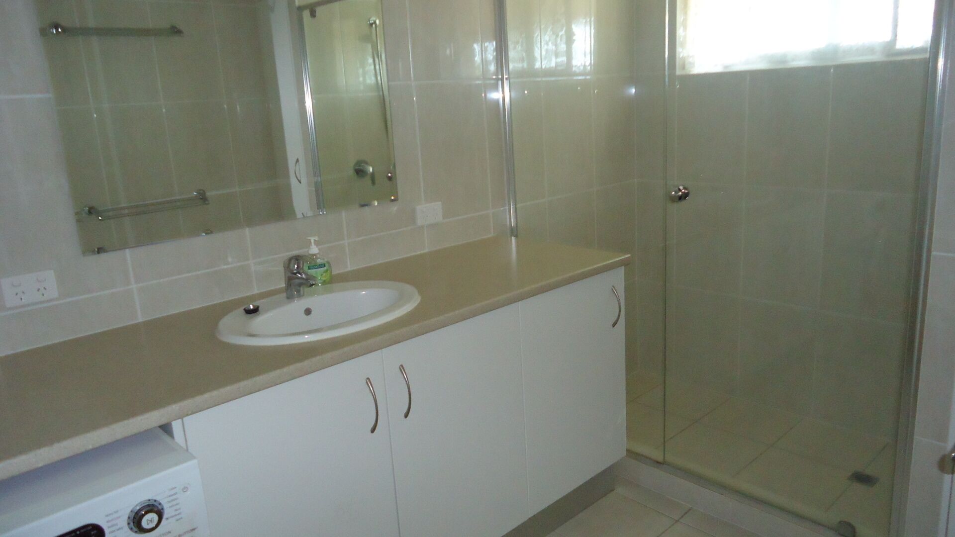 Arcadia - On the Broadwater — image 13