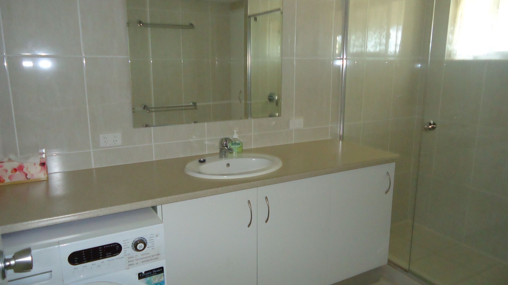 Arcadia - On the Broadwater — image 8