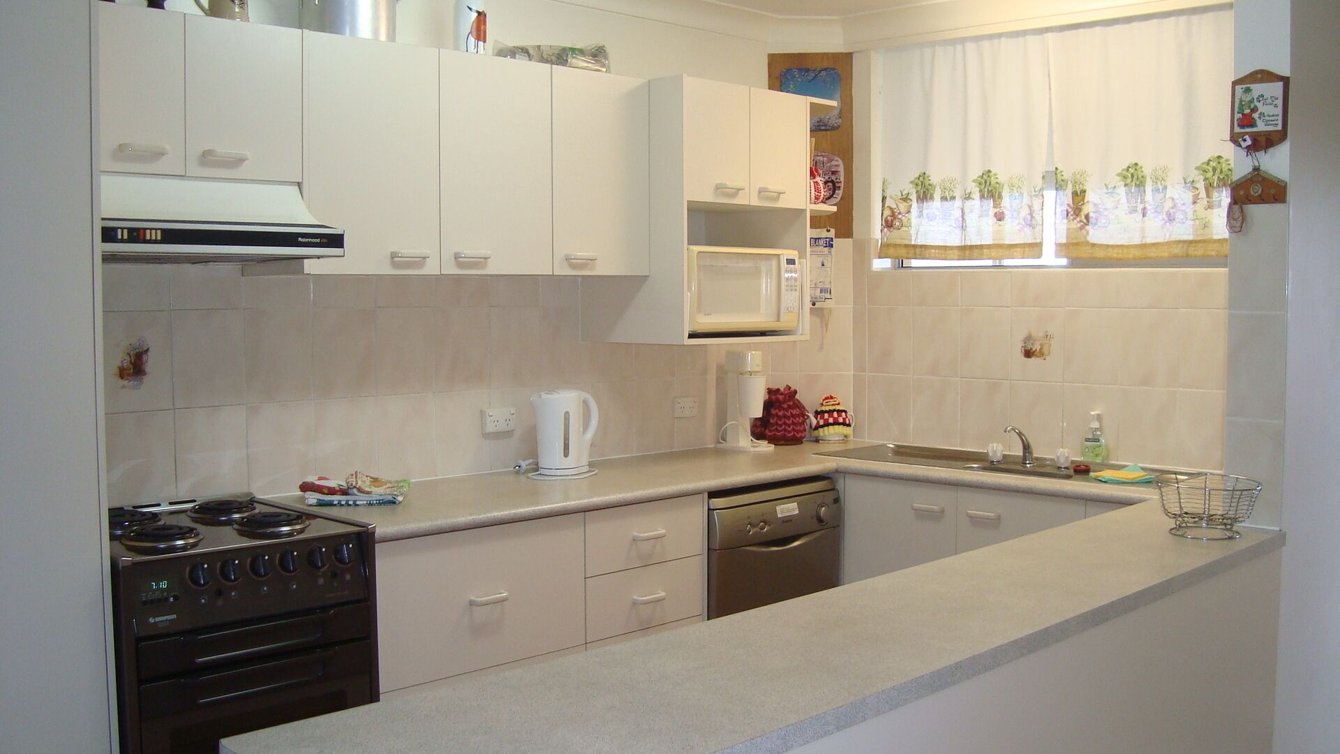 Arcadia - On the Broadwater — image 5