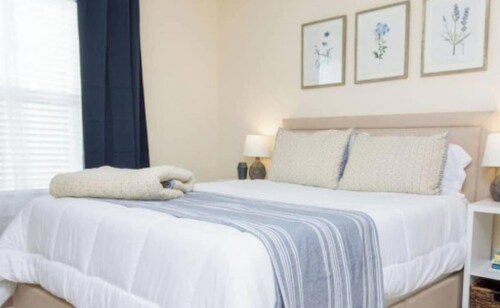 *3 Bedrooms, 10 Min to Downtown, Biltmore, West AVL