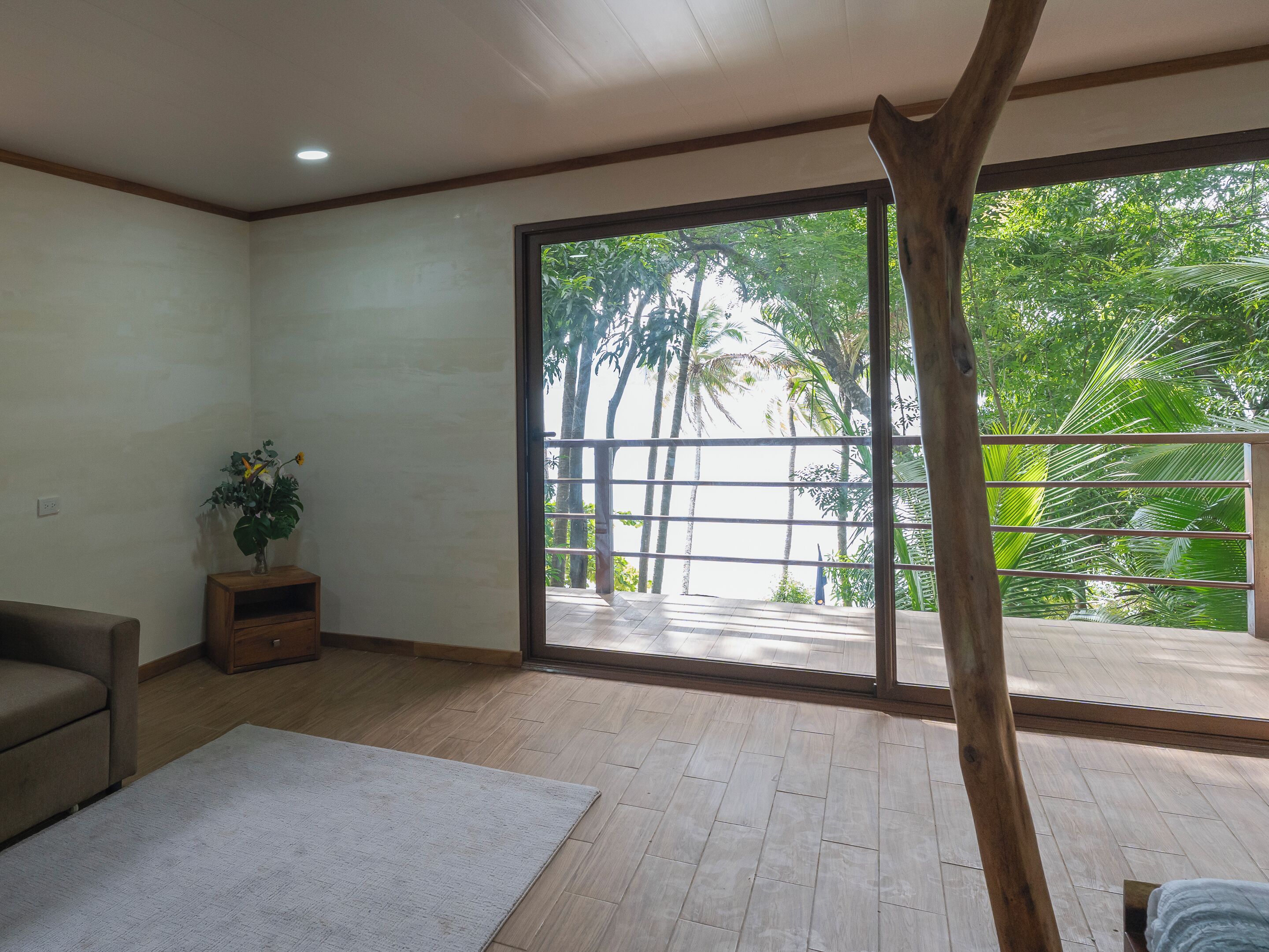 Triple Room, 1 King Bed with Sofa bed, Balcony, Ocean View | Free WiFi, bed sheets