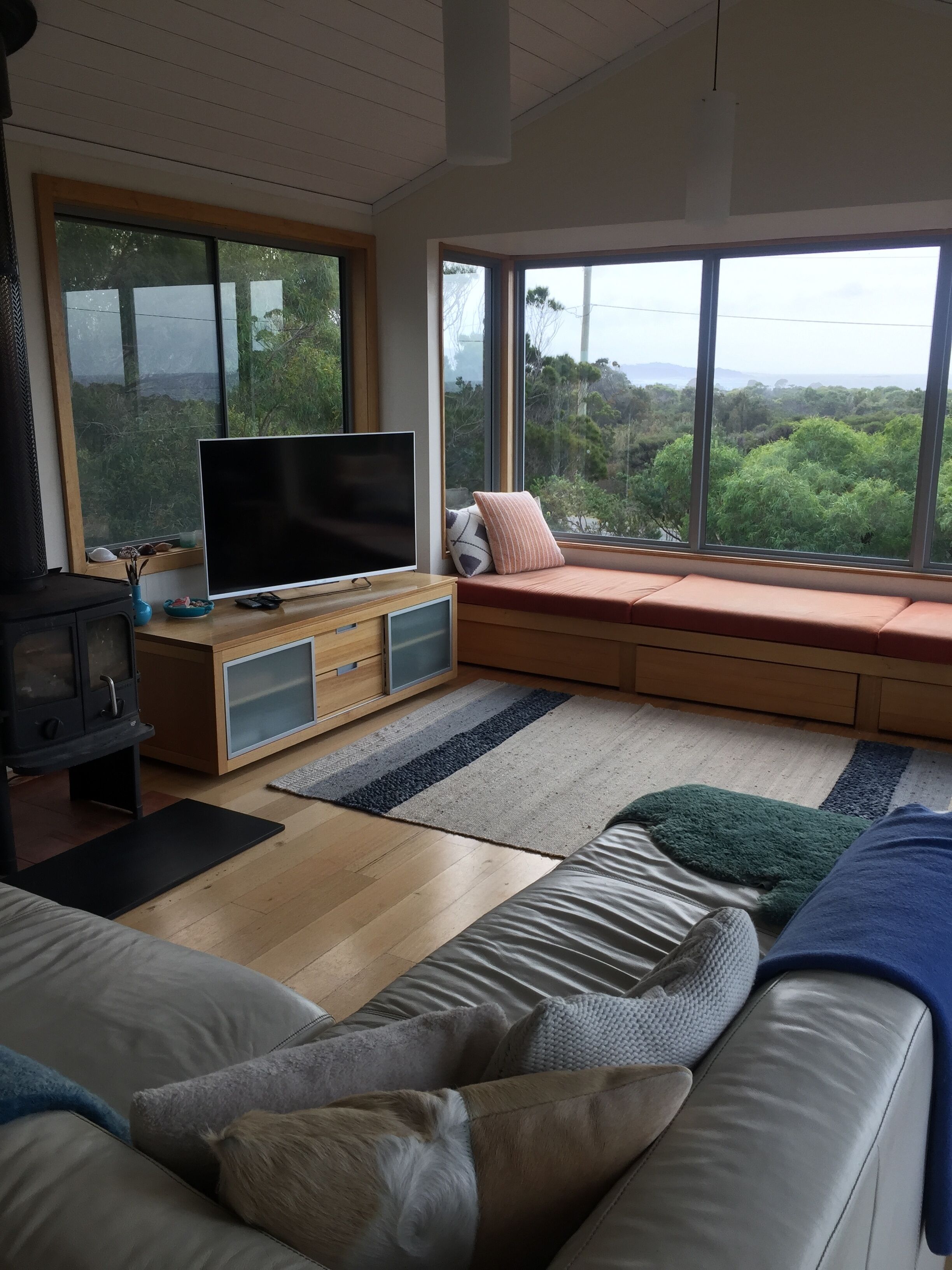 Gardens Road Beach House — image 9