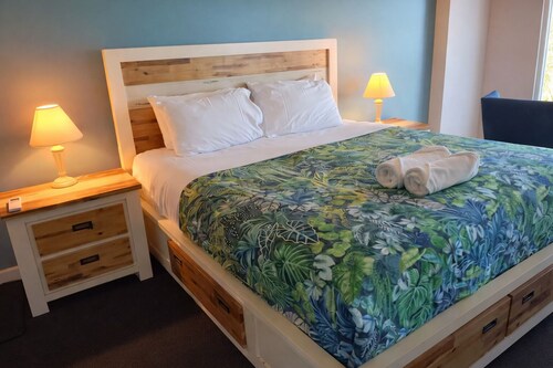 Ocean View-Breath taking Views, Amazing Facilities