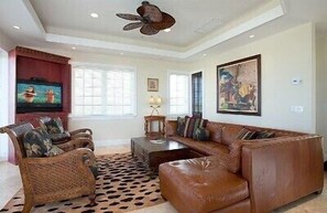 Flat-screen TV, DVD player, music library, stereo - Luxury Home in Feb. Pt. with dip pool, spectacular ocean views, steps to beach (Georgetown)