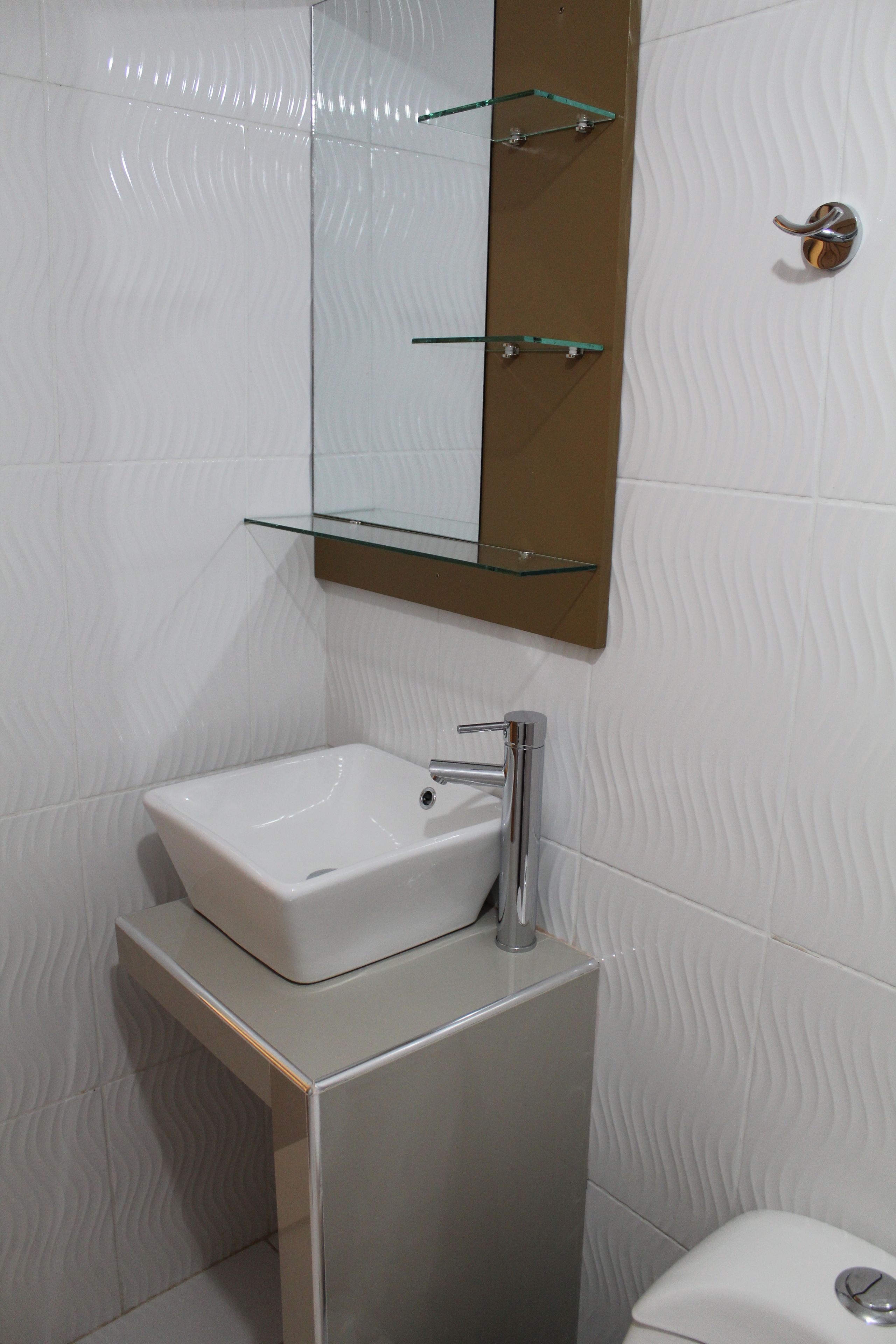 standard double room, 1 double bed, non smoking | bathroom | deep-soaking bathtub, rainfall showerhead, free toiletries, towels