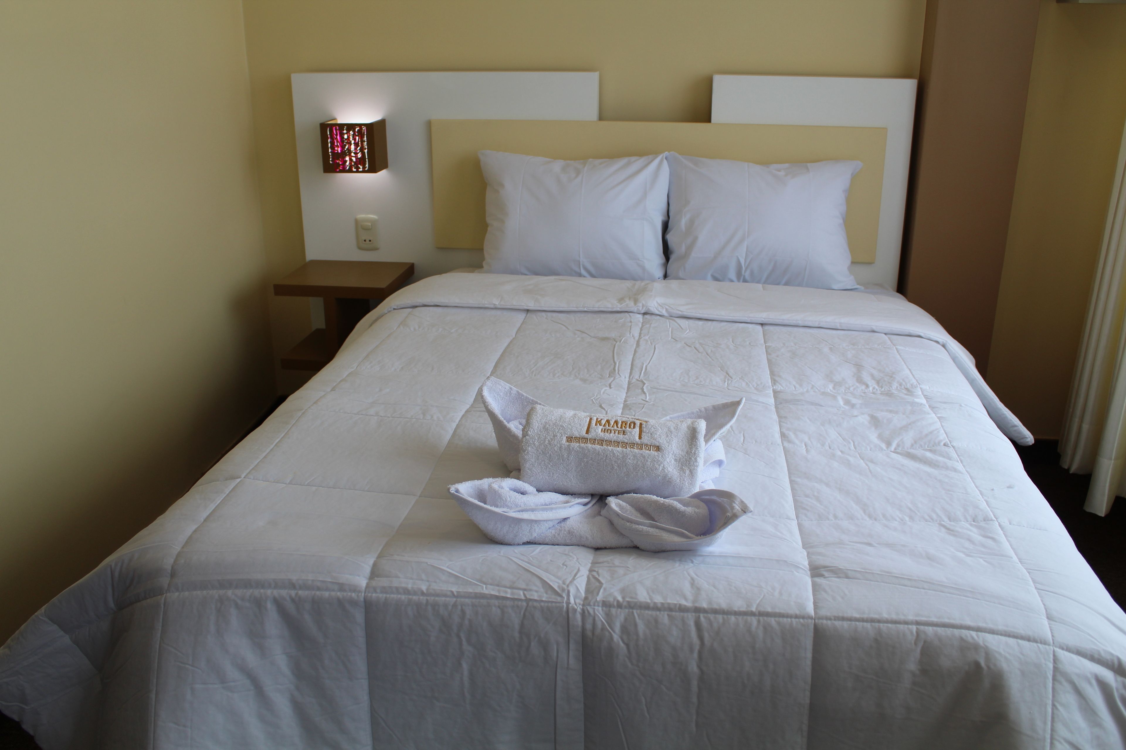 Chambre simple, 1 lit jumeau, non-fumeur | Coffre-fort, bureau, accès au Wi-Fi (inclus)