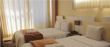 Quarto casal | Cofres nos quartos, escrivaninha, Wi-Fi de cortesia