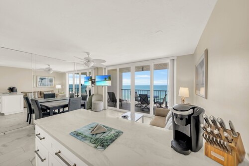 Apollo Marco Island – Pool, Hot Tub, Balcony & Walk to Beach