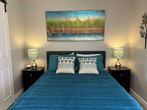 Mountain View, Bright & Cheery Condo in Sports Village