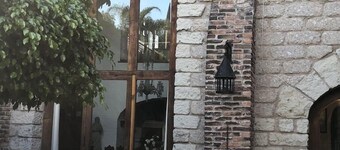 Charming Medieval Private One Bedroom W/ private bathroom