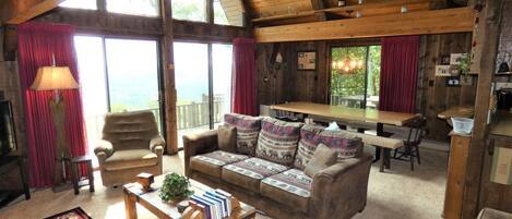 Télévision, cheminée