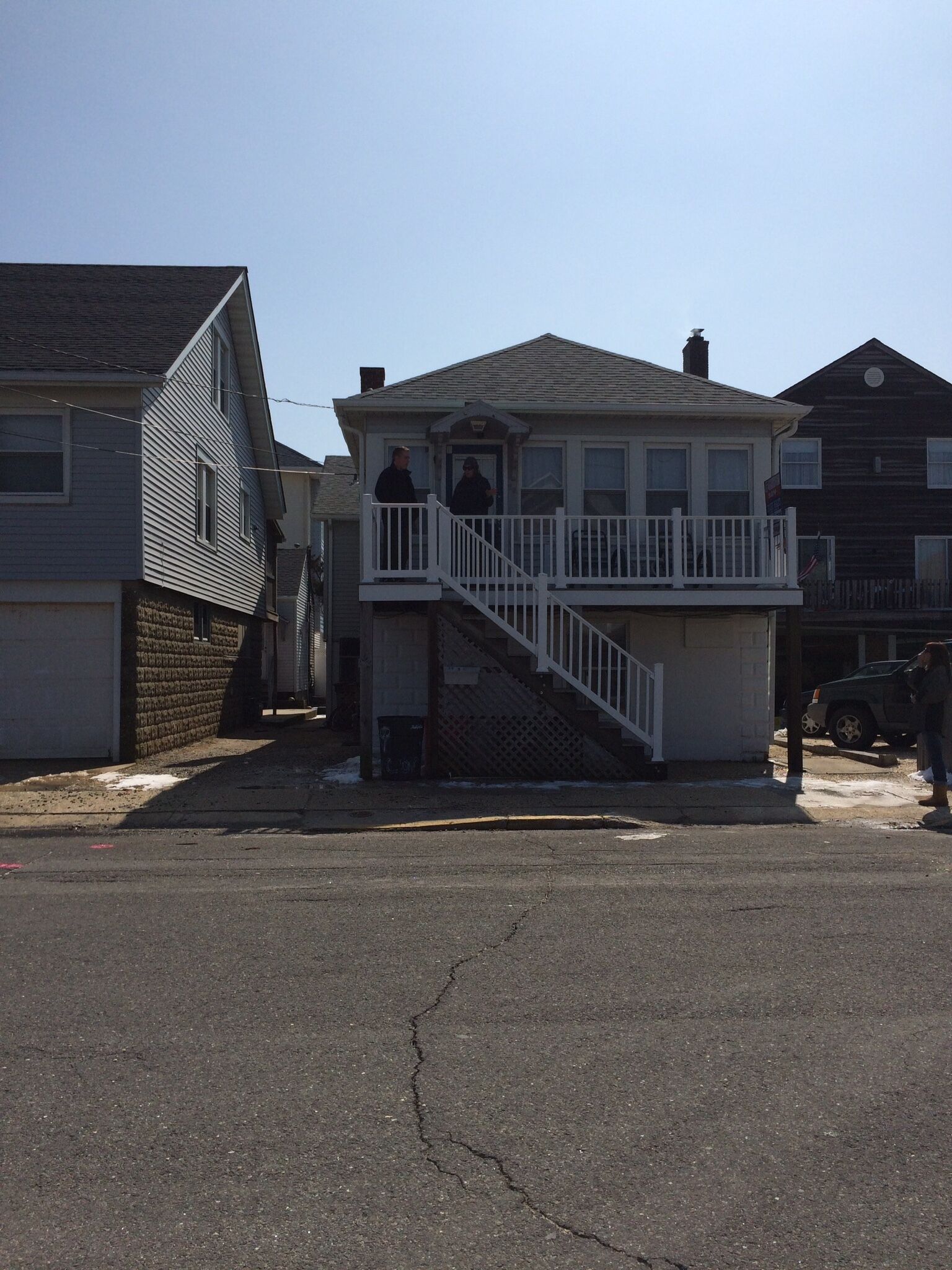 3 Houses From The Boardwalk/Beach!!  Families or Groups 25+ Only
