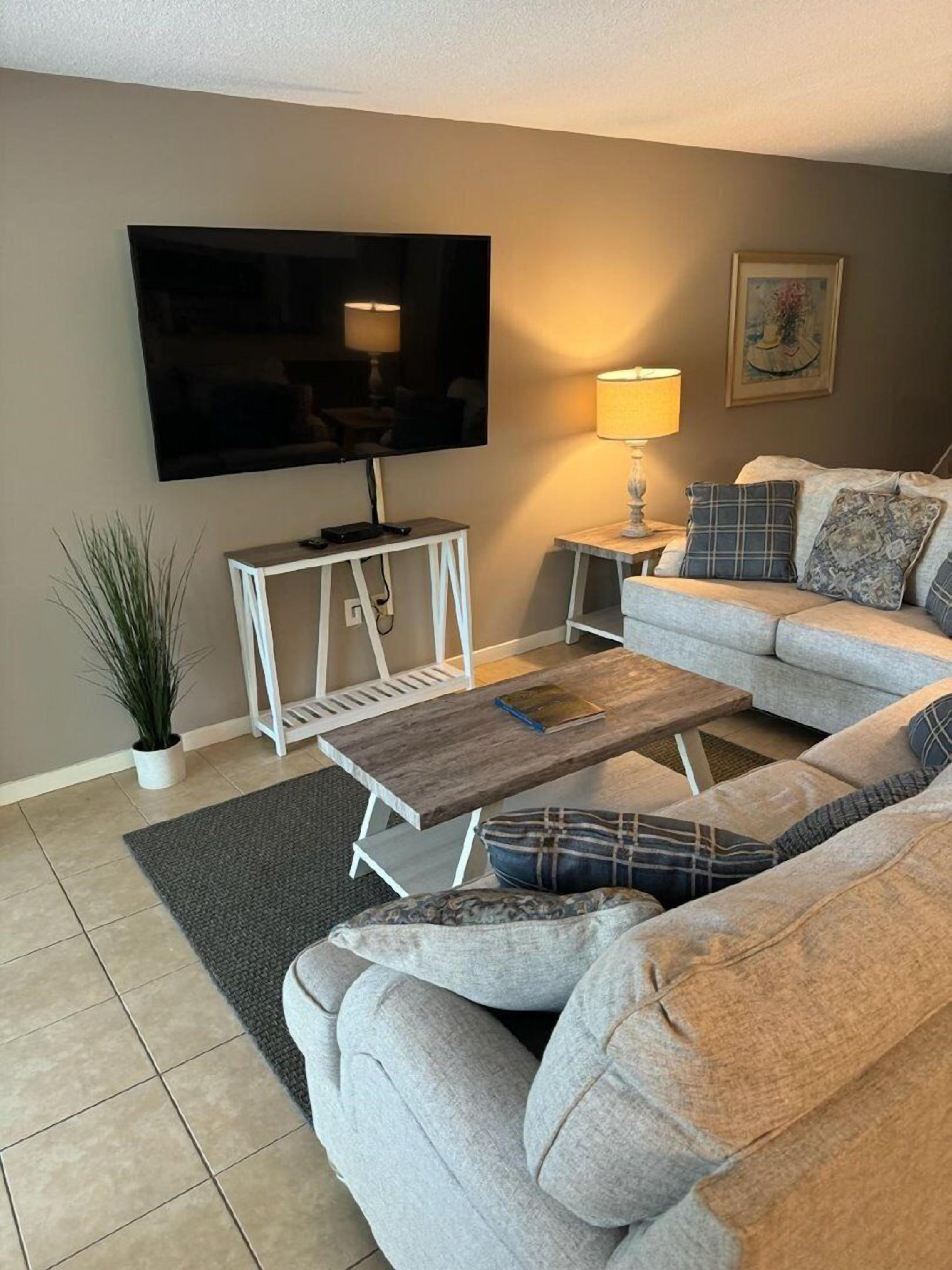 Smart TV, DVD player