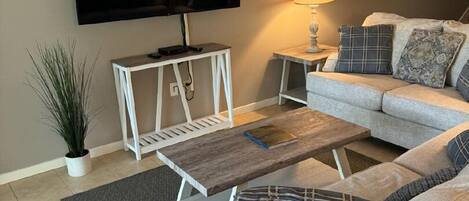 Smart TV, DVD player