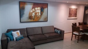 Living area - House for season, near the beach, downtown (ground zero) and neighboring RioMar (Pina)