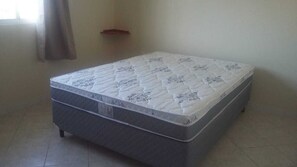 2 quartos, ferros/tábuas de passar roupa, Wi-Fi (sobretaxa)