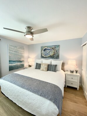 1 habitación, tabla de planchar con plancha, wifi gratis y ropa de cama 