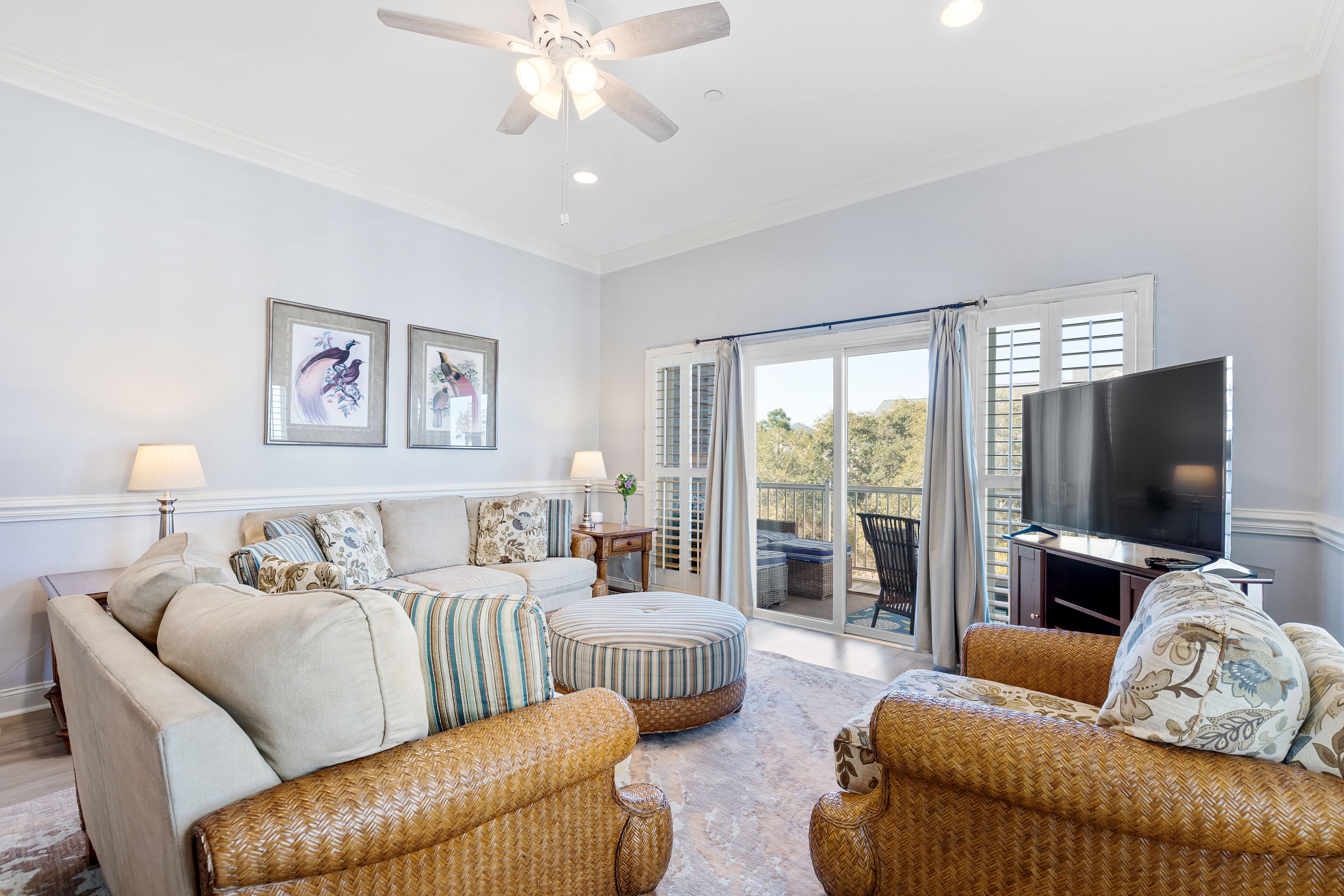 Water's Edge 115 - Folly Kai - Charming Riverside Home - Pool & Fishing Dock