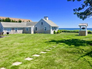 Exterior - WATER FRONT BEACH FRONT CENTRAL A/C 180 DEGREE OCEAN VIEW (Dennis Port)