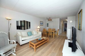 DVD player - Simple, care-free 1-bedroom condo with WiFi, partial ocean and bay views, and an outdoor pool located uptown and only a half a block to the beach! (Ocean City)