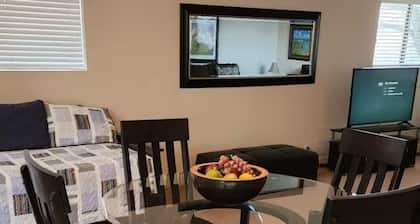 Fisherman’s Paradise! Great Location and Views!