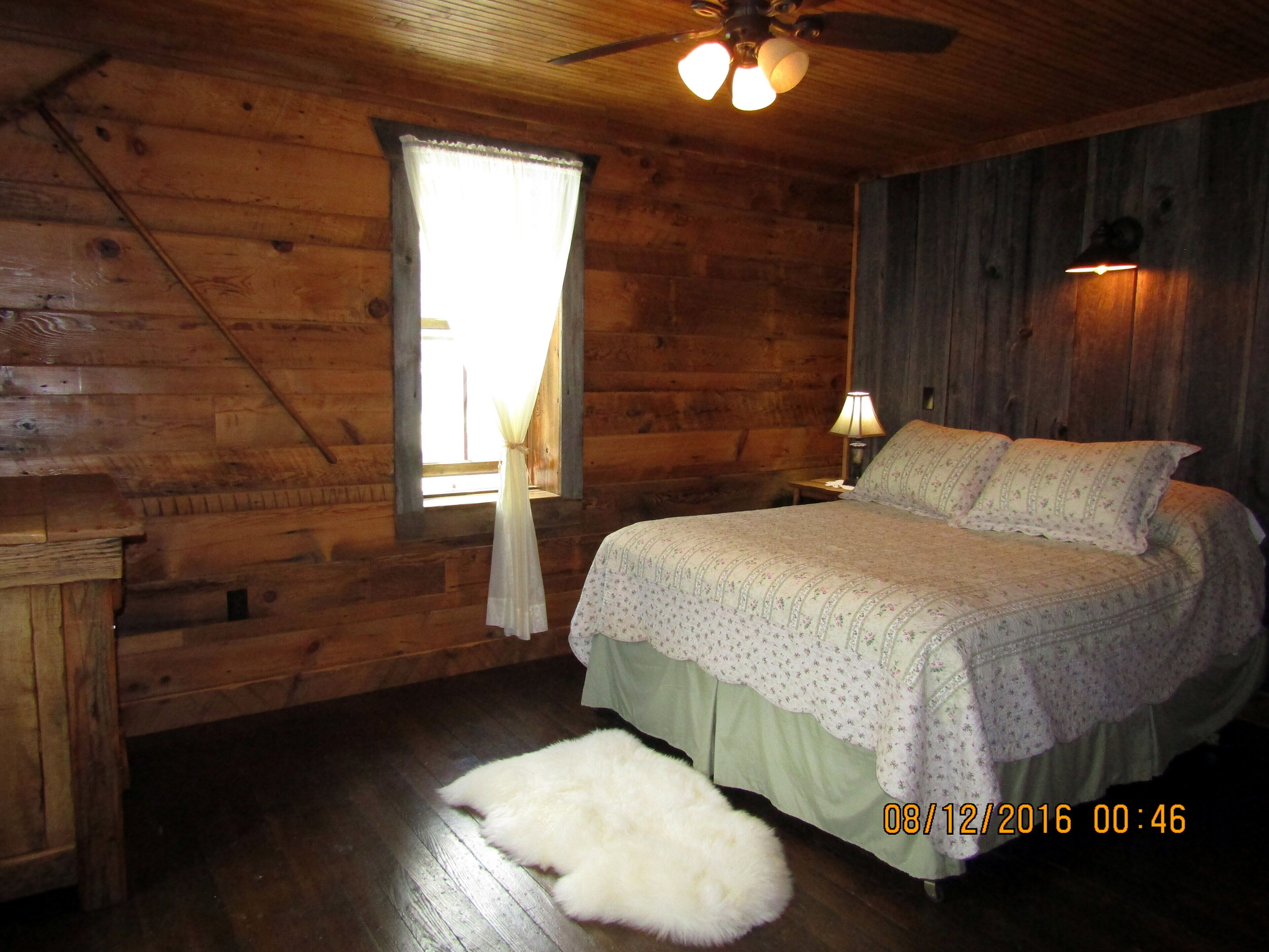 Discounted Rates/Back in Time/ Near Deep Creek Lake/No Cleaning or Amin Fees