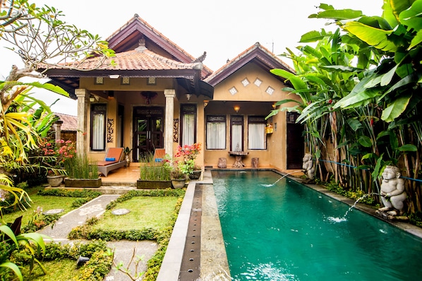 Outdoor pool - Merta house Jasan village (Ubud)
