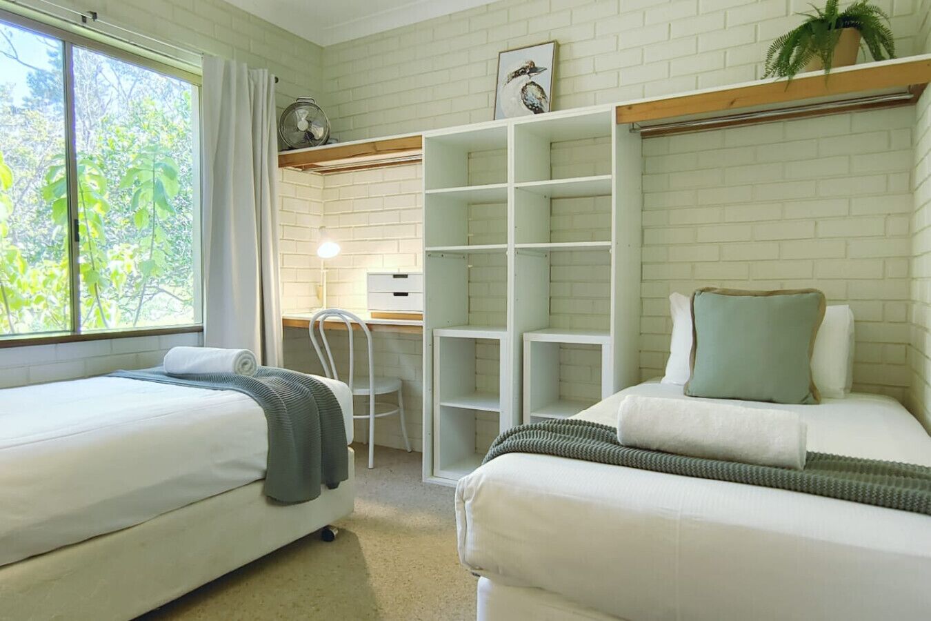 3 habitaciones, tabla de planchar con plancha y wifi gratis 