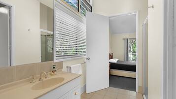 5 dormitoris i roba de llit