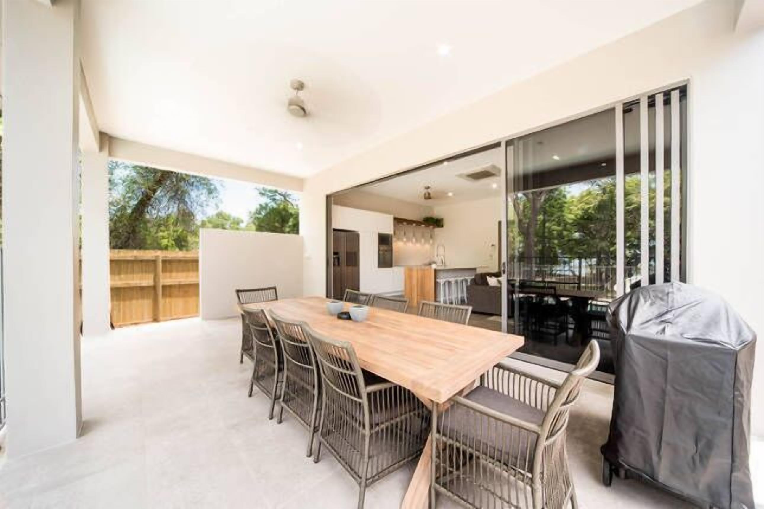 Kallias Hydeaway Bay — image 3