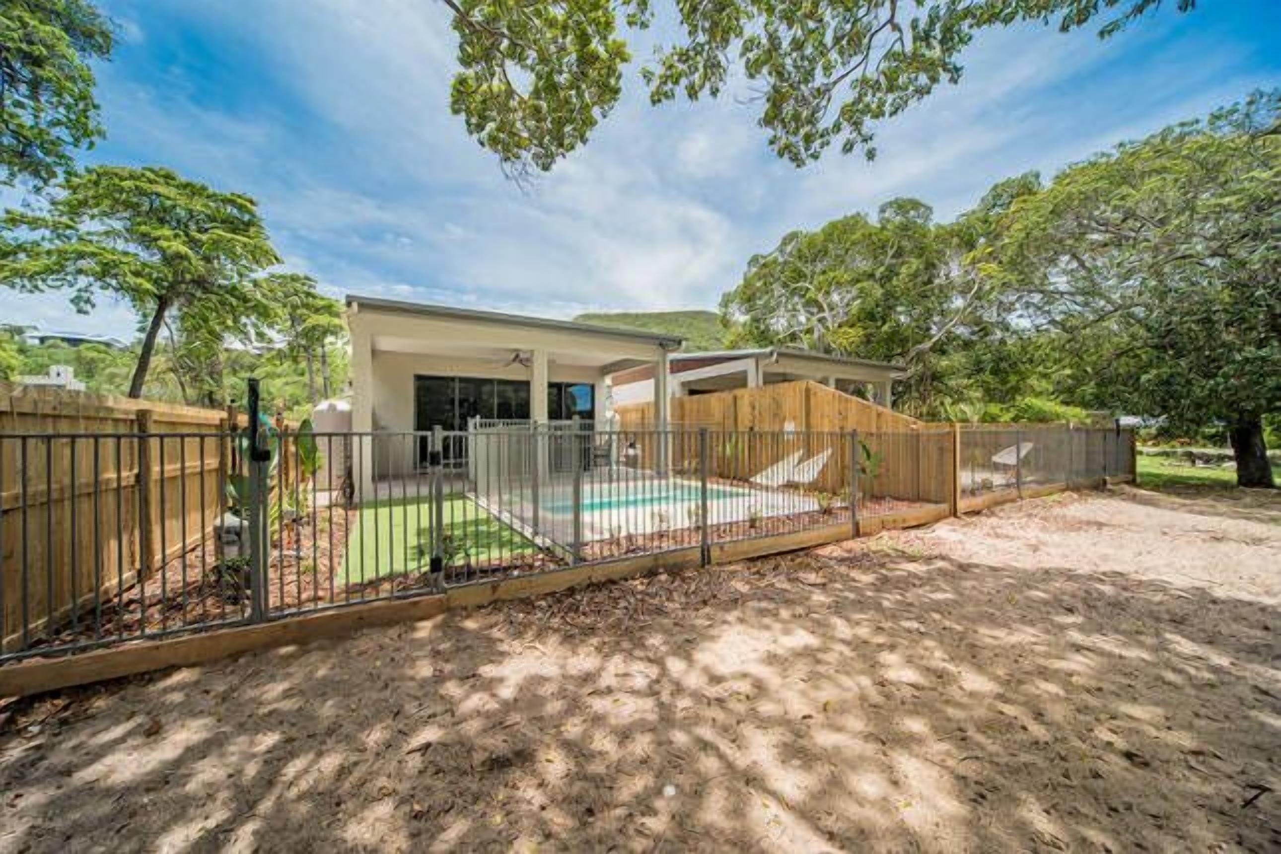 Kallias Hydeaway Bay — image 4