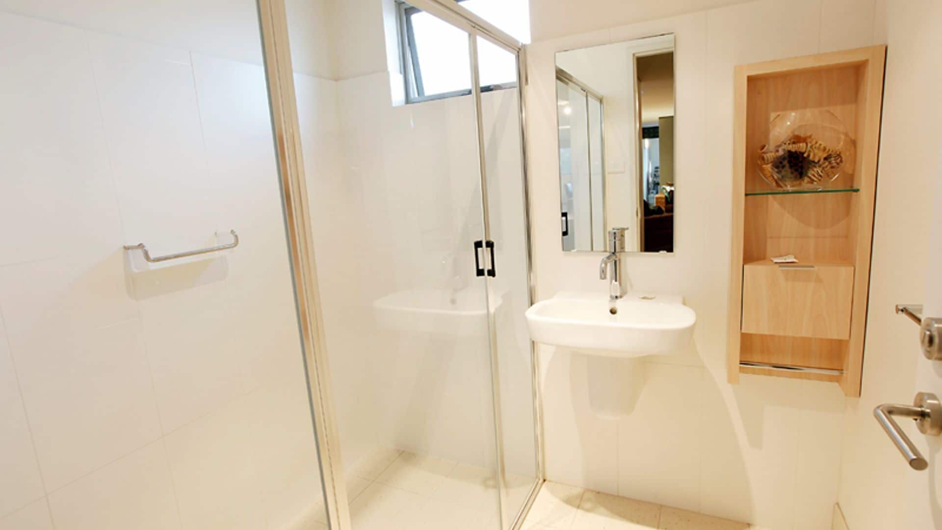 Apt 8 'Aquilla @ Bay View Centro easy walk to coffee shops (STRA6281FQUQMYV5) — image 13