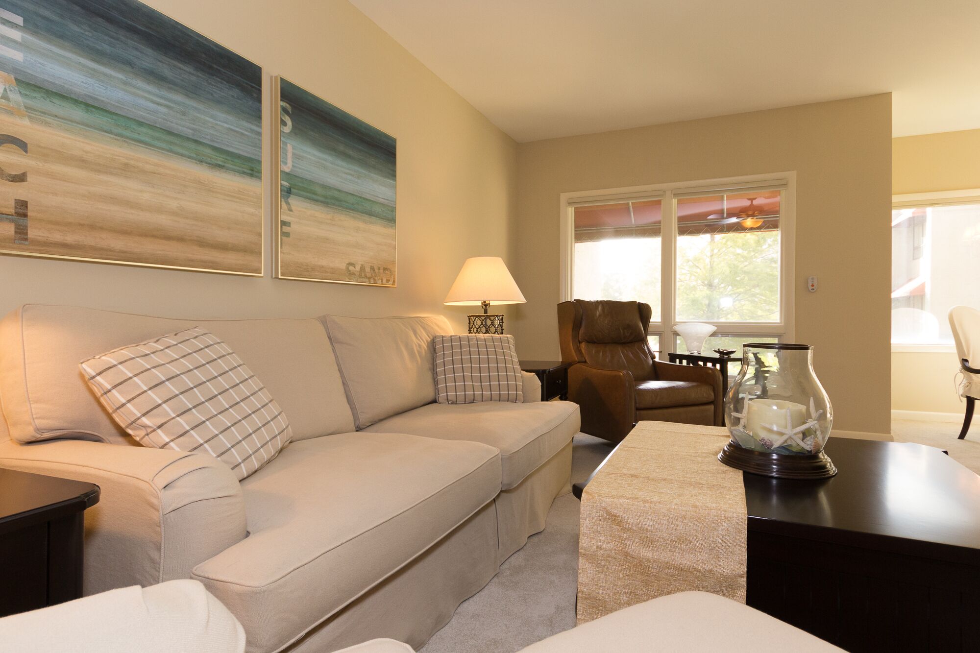 A Beautiful 2 Bed/2 Bath Shelter Cove Villa Overlooking Lagoon