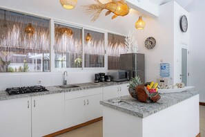 Fridge, microwave, stovetop, coffee/tea maker - Thatched Tropical Garden Home with Pool in Trendy Seminyak (Seminyak)