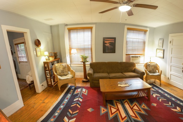 Large, comfortable living room.\ with pull out sofa bed.