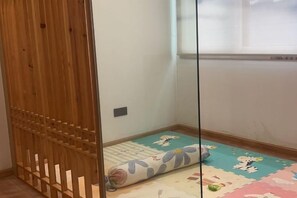 Ảnh chưa phân loại, 4 trong số 34 ảnh, nút
