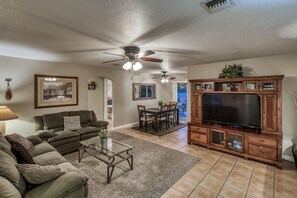 Smart TV, DVD player, table tennis, books