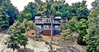 Lakefront Sunset Point in the Heart of Osage Beach 17.5mm! Great view with Dock<br>