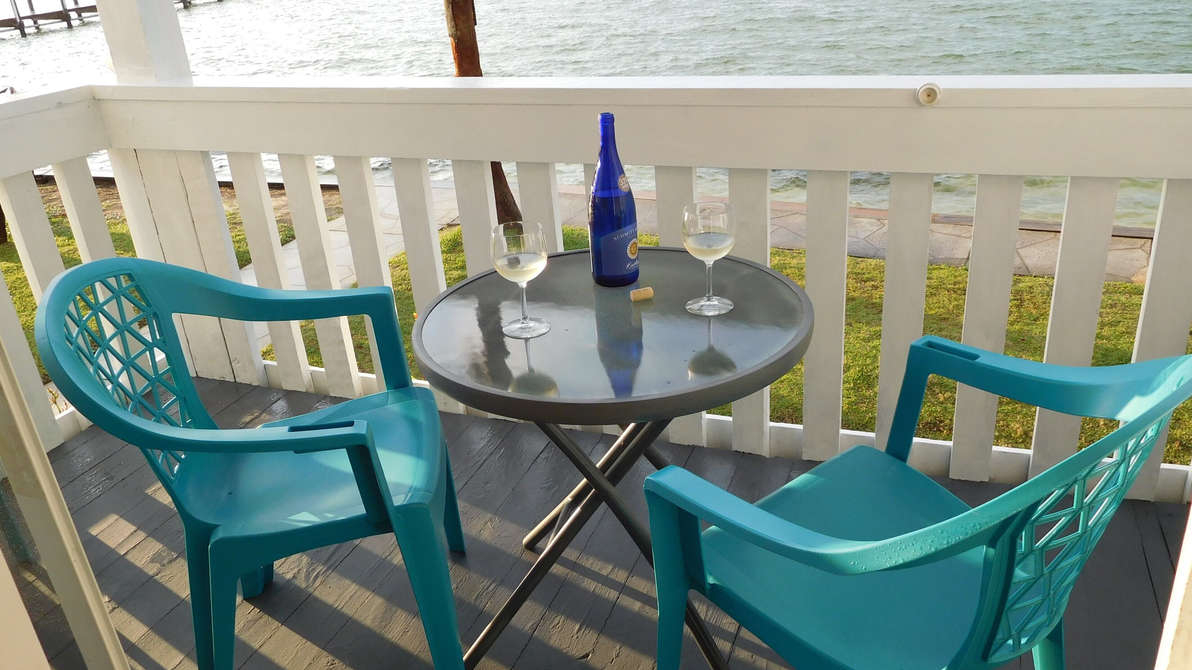 Beautiful bayside, ground floor condo. Bring your boat!