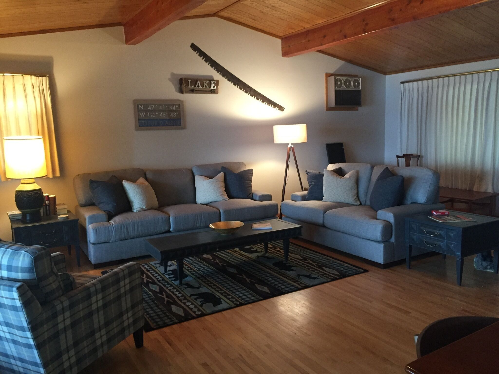 Lakefront house with private beach