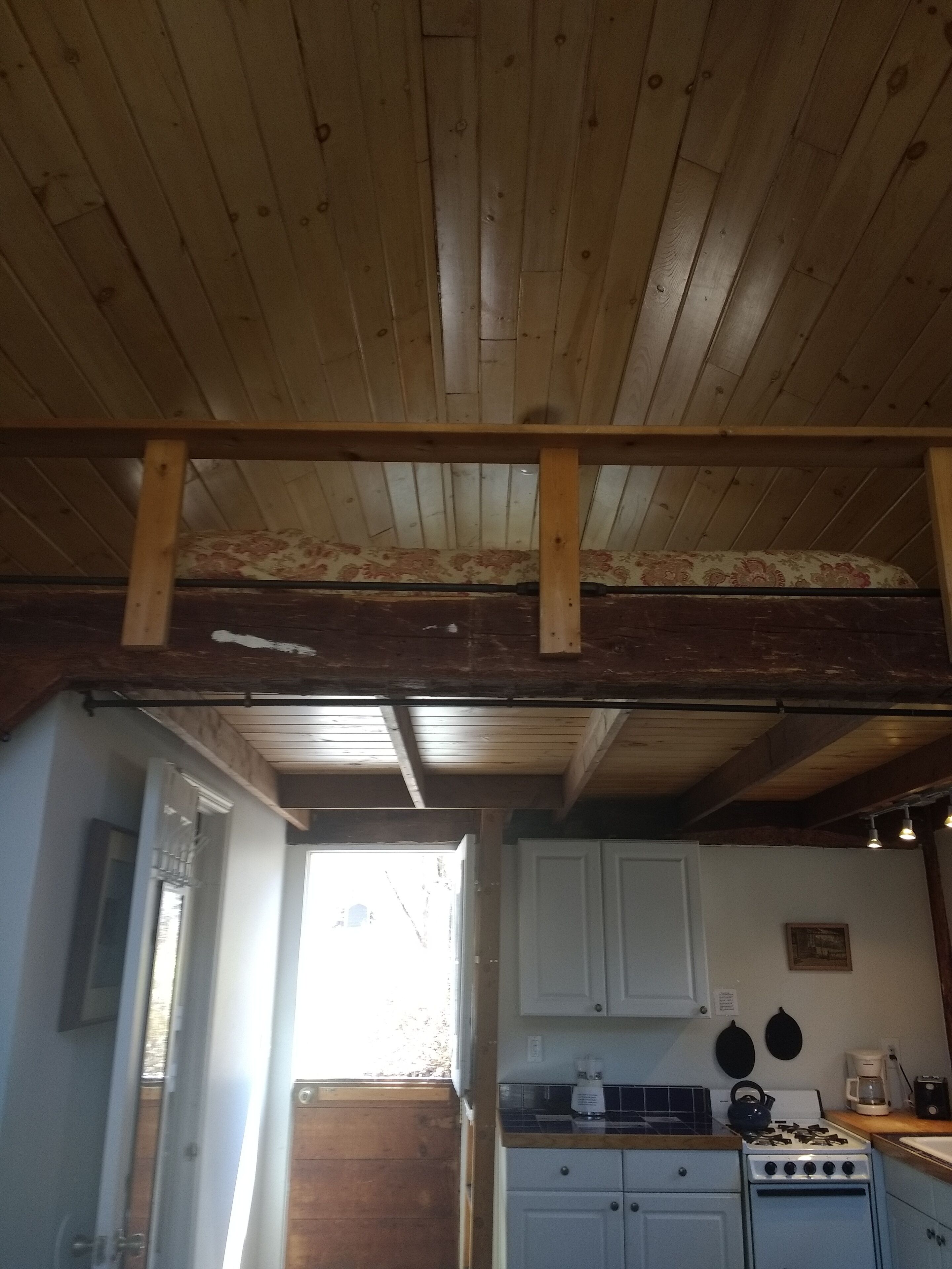 雪櫃、微波爐、焗爐、爐具