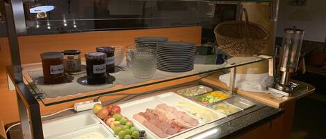 Dagelijks ontbijtbuffet inbegrepen