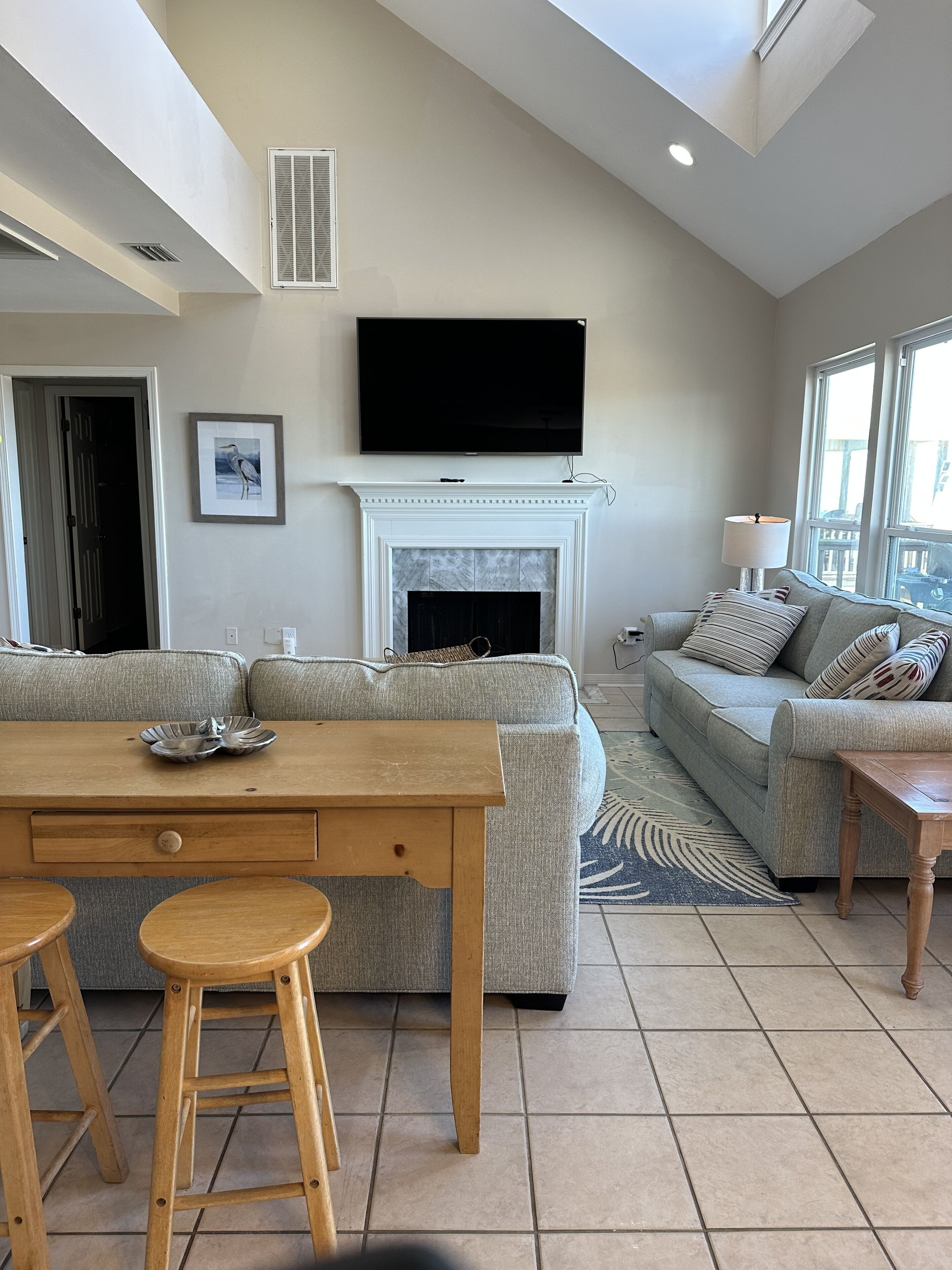 Smart TV, DVD player