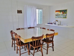 Dining - Beachfront house with pool and Wi-Fi in Praia Azul - Pitimbu/PB (pitimbu)