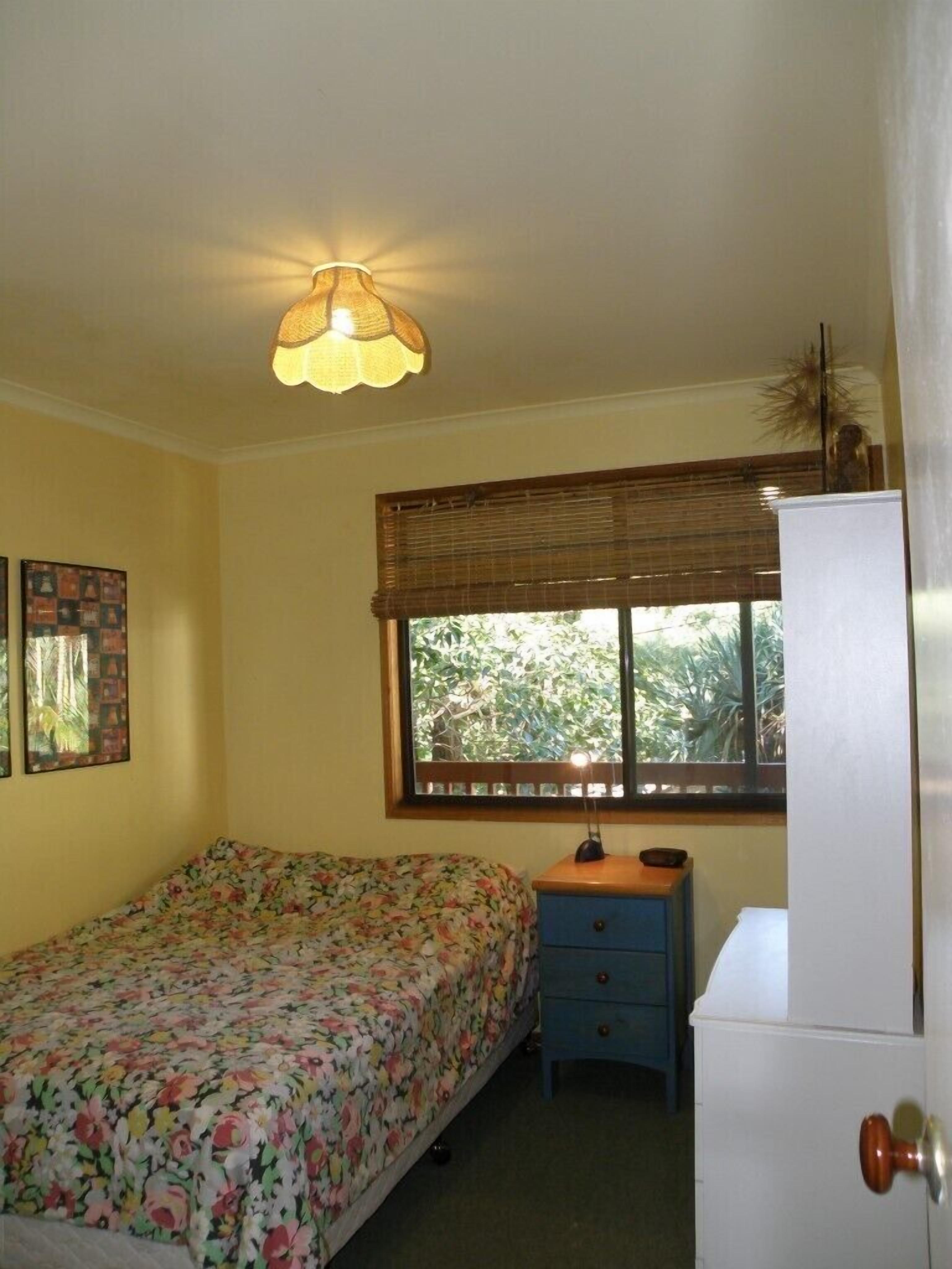 Two bedroom house in quiet cul-de-sac and walking distance to beaches.