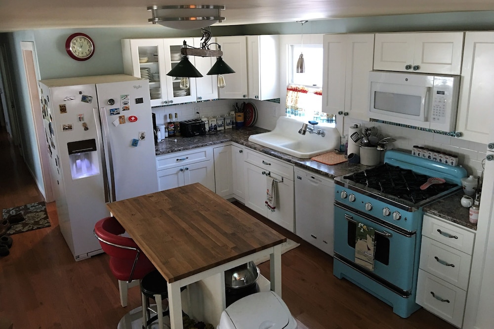 Oceanfront property with spectacular views of Acadia Park and cruise ships.