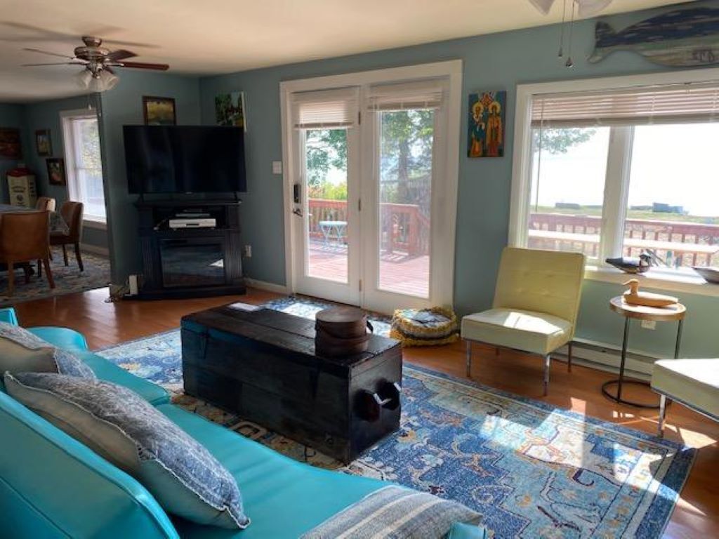 Oceanfront property with spectacular views of Acadia Park and cruise ships. 