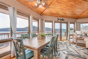 Dining - Private Dock, Hot Tub, SUMMER STUDIO SPACE: The Octagon House (Roach)