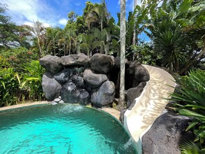 Outdoor pool, pool loungers - Villa Santai 5mn Seminyak 10mn Beach (Umalas)